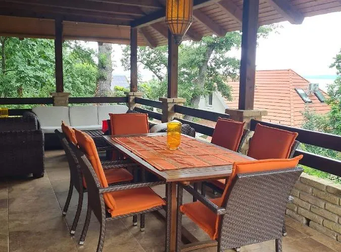 Diana באלאטונספזד