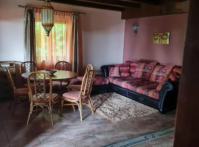 Diana דירה באלאטונספזד